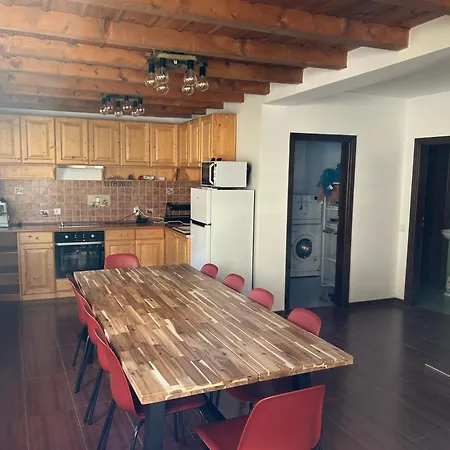 Chalet валериевата къща 2